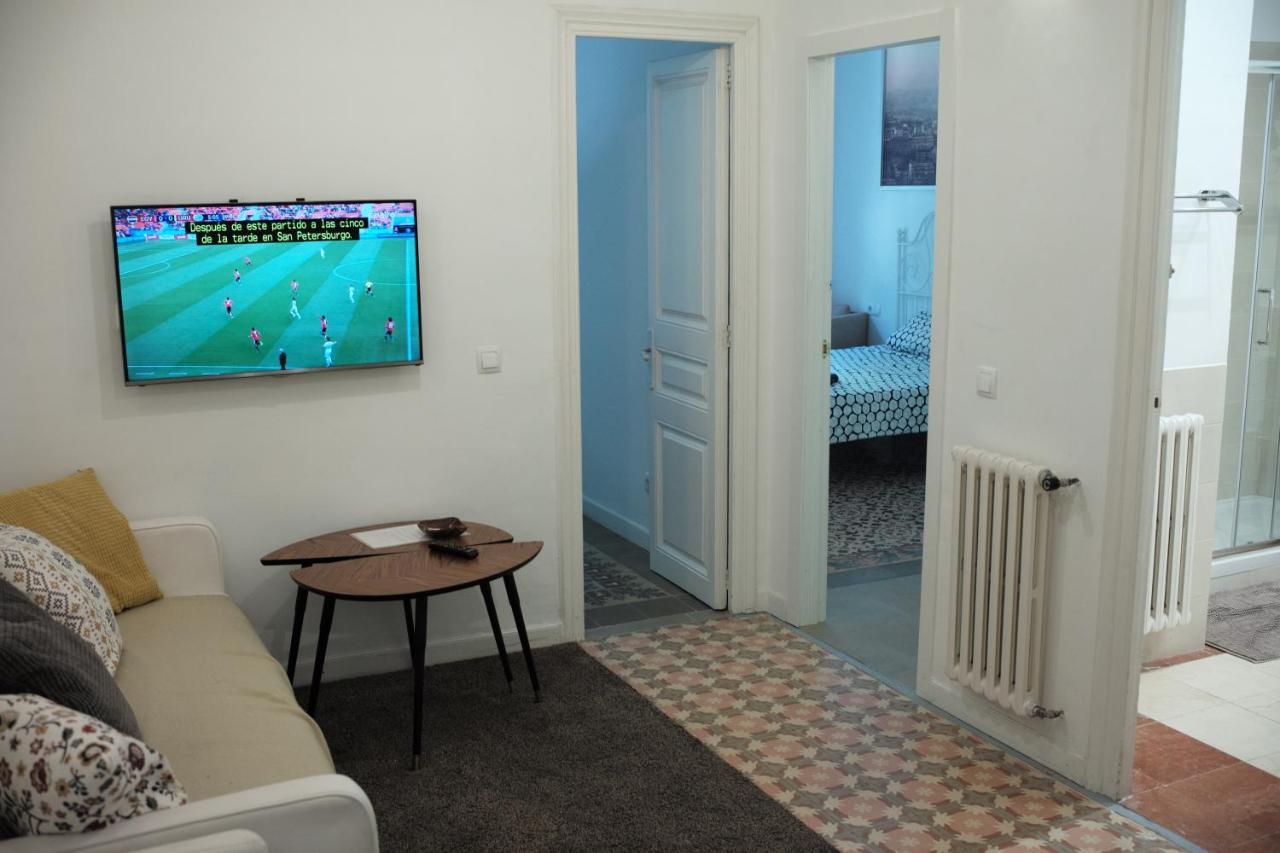Eixample Apartments - Pova Barcelona Bagian luar foto