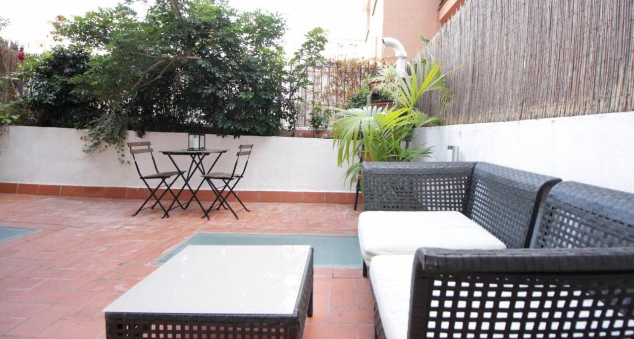 Eixample Apartments - Pova Barcelona Bagian luar foto